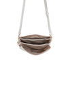 Borsetta pochette in ecopelle con catena a tracolla e fiore ECG609