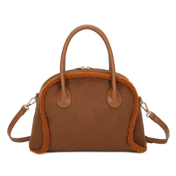 Borsa bauletto in ecopelle scamosciata e bordo in fur sintetica MB052