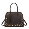 Borsa bauletto in ecopelle con borchie e occhielli e charm frangia 2279