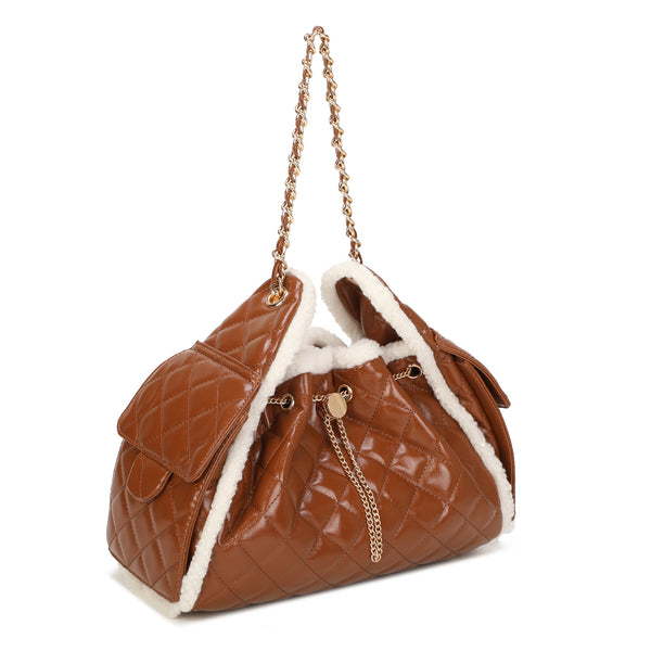 Borsa in ecopelle lucida trapuntata con dettagli in teddy EC6321