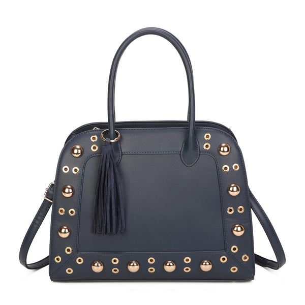 Borsa bauletto in ecopelle con borchie e occhielli e charm frangia 2279