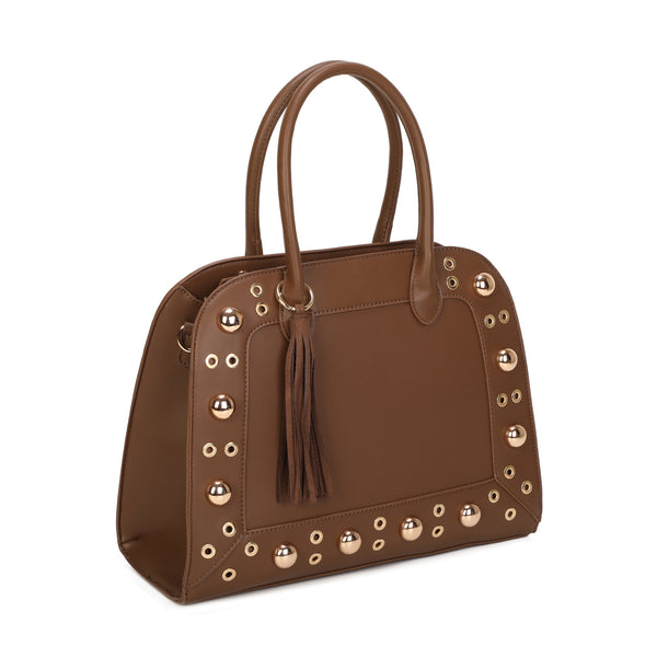 Borsa bauletto in ecopelle con borchie e occhielli e charm frangia 2279