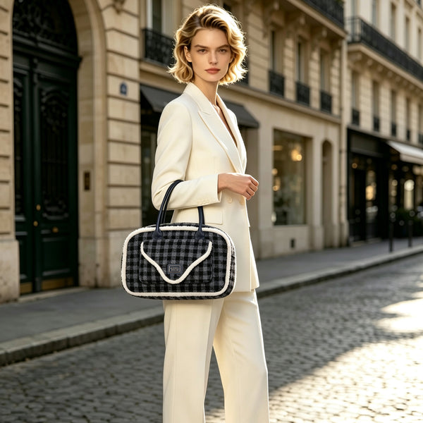 Borsa a mano e tracolla in tessuto tartan e pelliccia ecologica MB6340