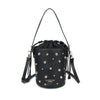 Borsa a secchiello in ecopelle con borchie e chiusura a coulisse VC523